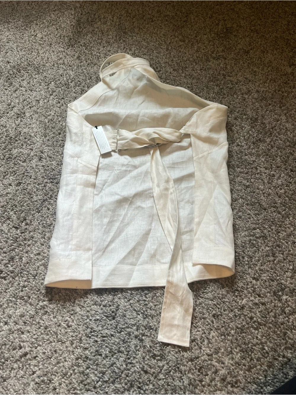 Banana Republic offers light